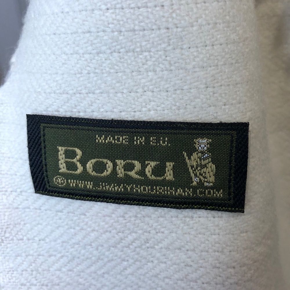 Boru Jimmy Hourihan cream fringed scarf - Picture 7 of 7